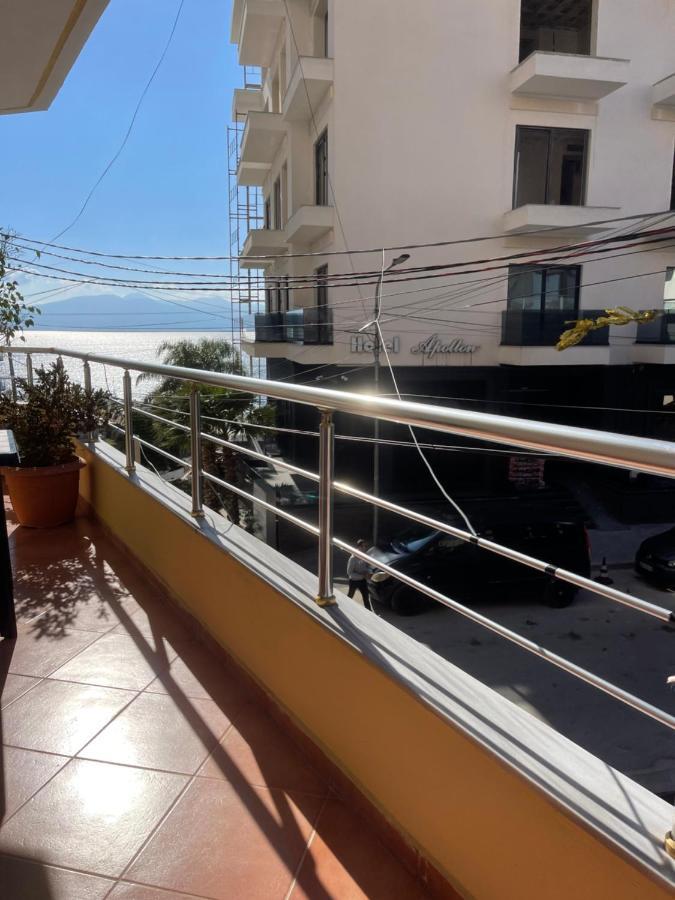 Modern Beachfront Apartments Саранда Экстерьер фото